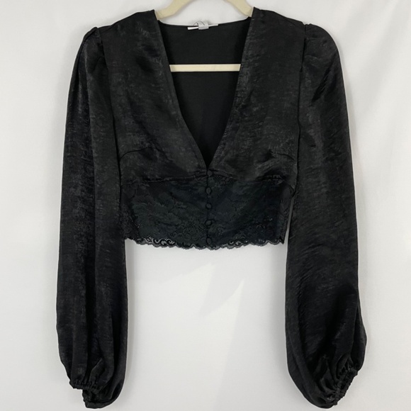 New Bar III Lace Hem V-Neck Balloon Sleeve Crop Top Cropped Blouse Black Size XS - Picture 3 of 16